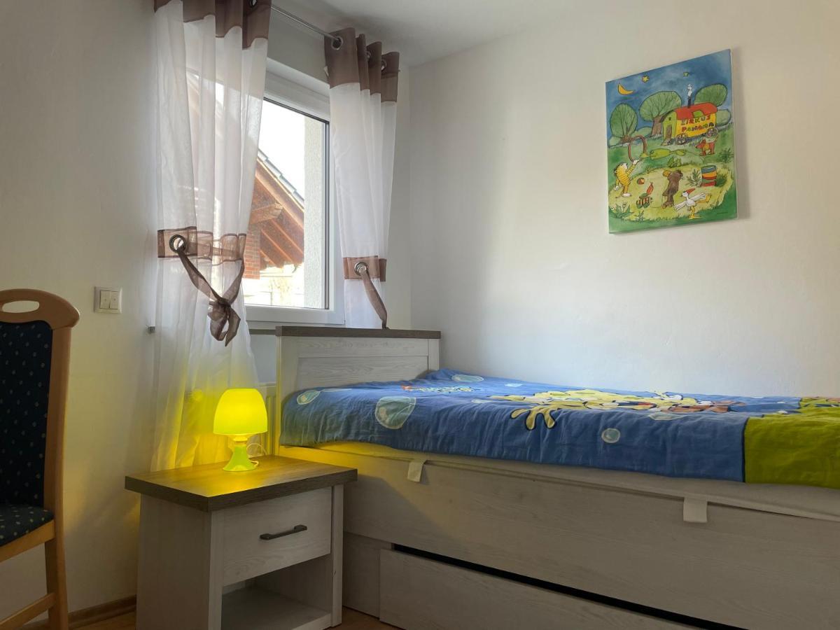 Ferienhaus Rheinnaehe Lykershausen Luaran gambar